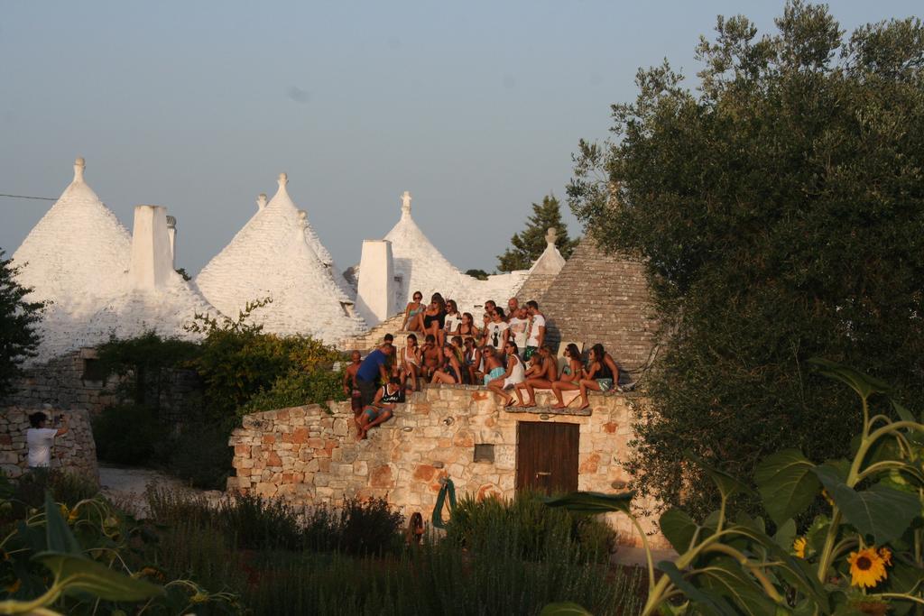 奇斯泰尼诺I Trulli Di Acquarossa公寓式酒店 外观 照片