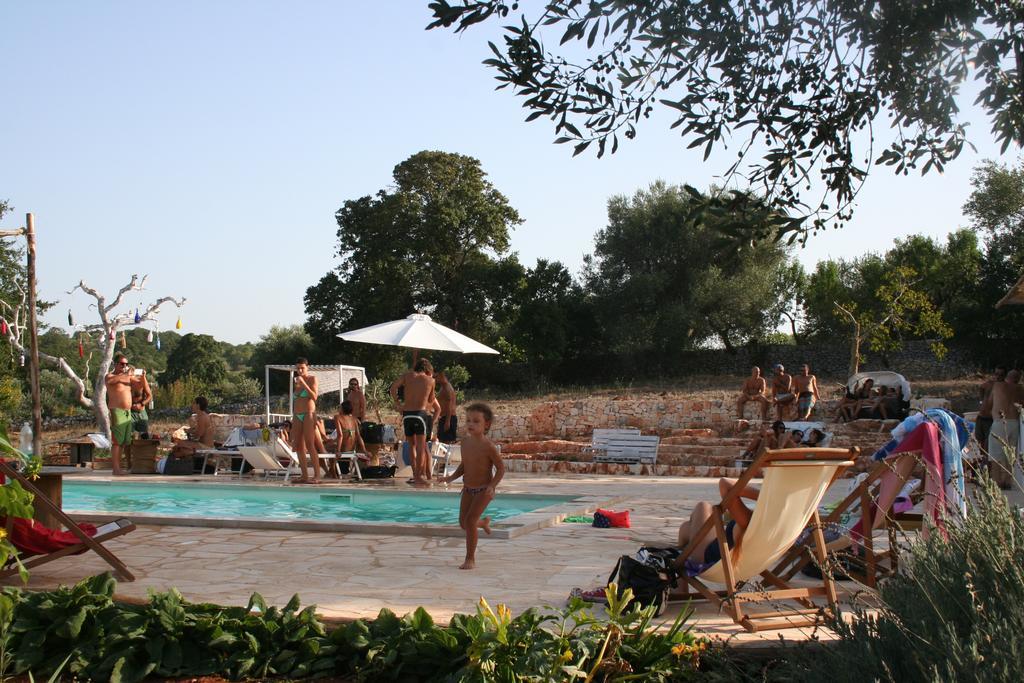 奇斯泰尼诺I Trulli Di Acquarossa公寓式酒店 外观 照片