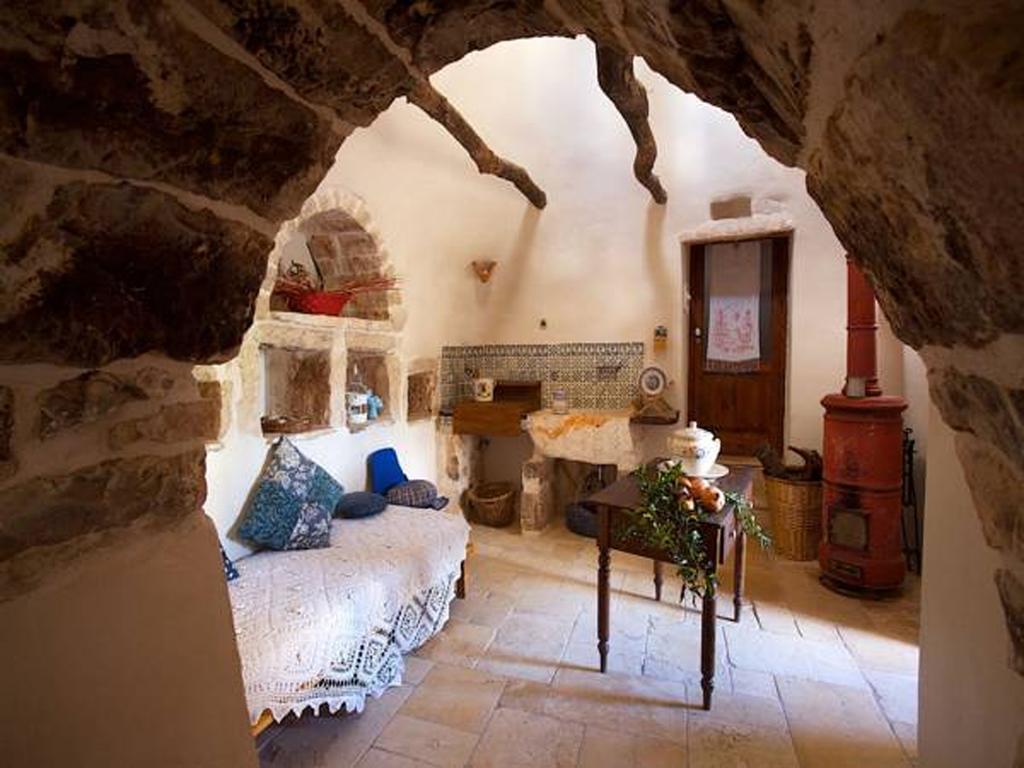 奇斯泰尼诺I Trulli Di Acquarossa公寓式酒店 外观 照片