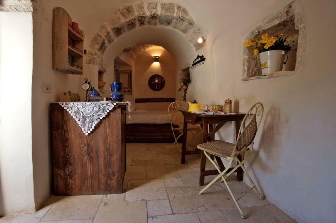奇斯泰尼诺I Trulli Di Acquarossa公寓式酒店 外观 照片