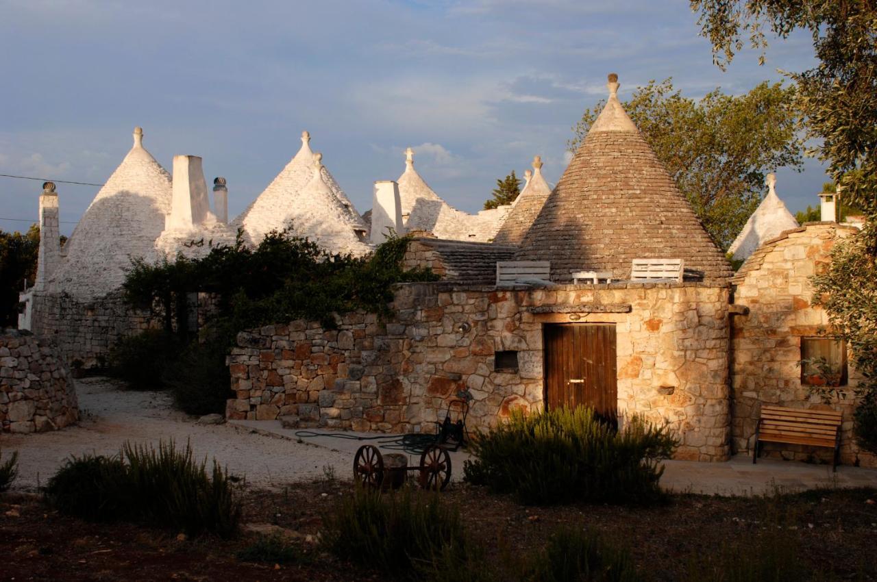 奇斯泰尼诺I Trulli Di Acquarossa公寓式酒店 外观 照片